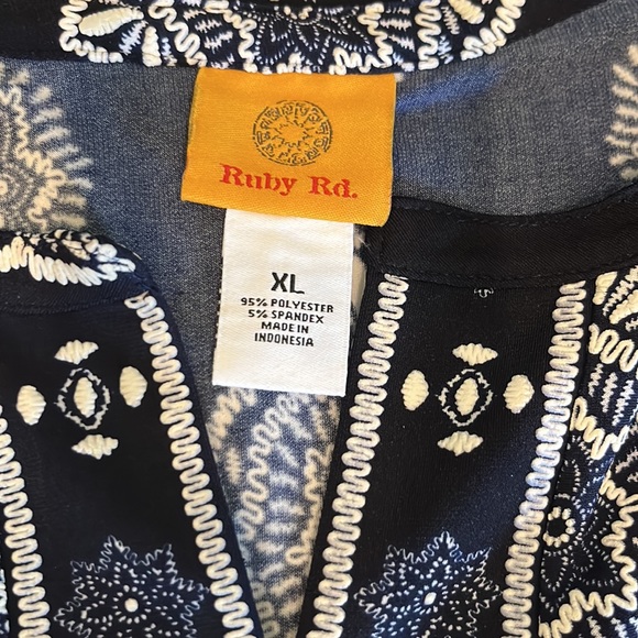 Ruby Rd Blouse - Picture 3 of 3